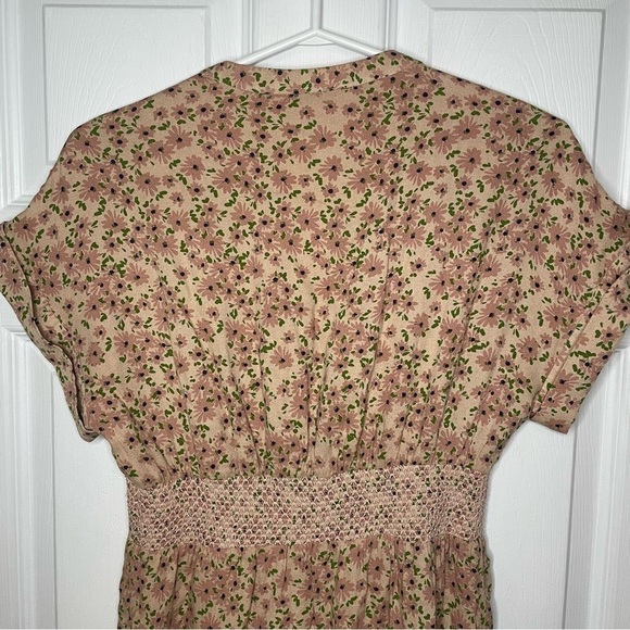 Alice + Olivia Floral Button Mini Dress 4 - Picture 6 of 9